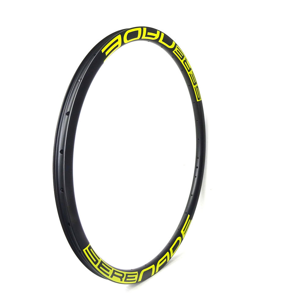 30mm wide carbon 29er mountain bike rims